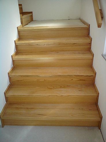 stopnice lesene